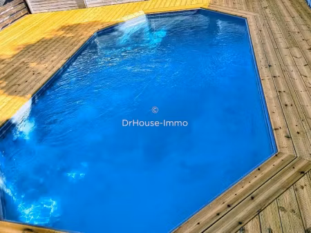 location meublée maison 4 pièces 113.05 m² à saint pierre (97410)  1 950 €