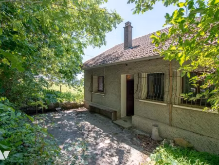 vente maison 5 pièces 110 m² à serrières-en-chautagne (73310)  205 725 €