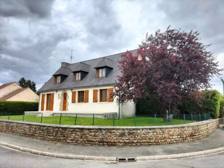 vente maison 7 pièces 106 m² à saint-pierre-des-nids (53370)  160 500 €