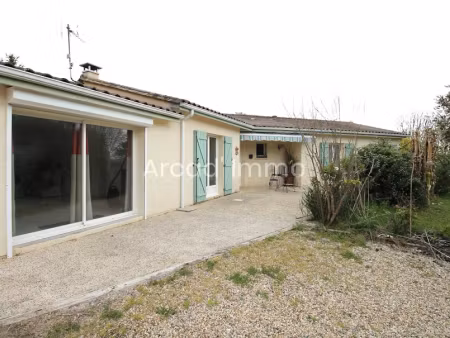 vente maison 5 pièces 131.8 m² à pomport (24240)  216 000 €