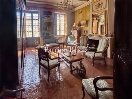 vente hôtel particulier 14 pièces 438 m² à rians (83560)  795 000 €