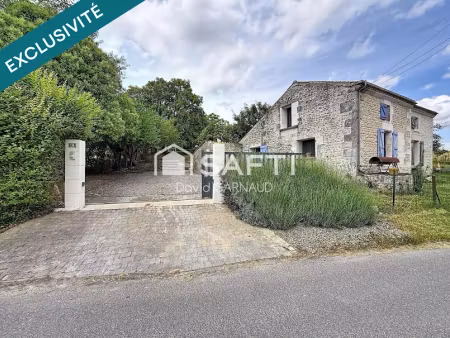 vente maison 6 pièces 121 m² à châteauneuf-sur-charente (16120)  179 800 €