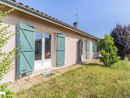 vente maison 4 pièces 103 m² à villenave-d'ornon (33140)  389 610 €