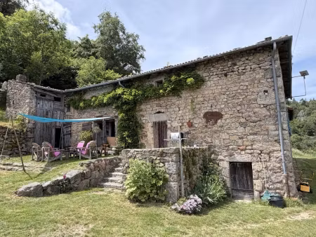 vente immeuble 6 pièces 171.45 m² à saint-symphorien-de-mahun (07290)  575 000 €