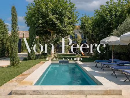 propriété avec piscine fontvieille (13)