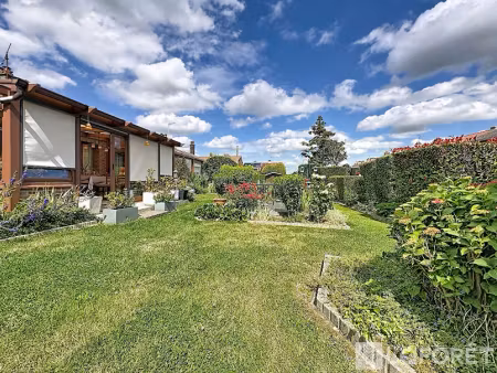 vente maison 5 pièces 116 m² à estaires (59940)  296 800 €