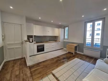 location meublée appartement 2 pièces 37 m² à boulogne-billancourt (92100)  900 €