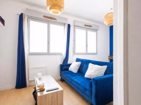vente appartement 1 pièce 27 m² à la rochelle (17000)  129 000 €