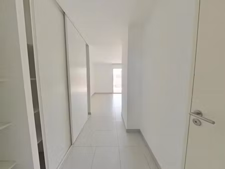 location appartement 1 pièce 29 m² à nice (06000)  616 €