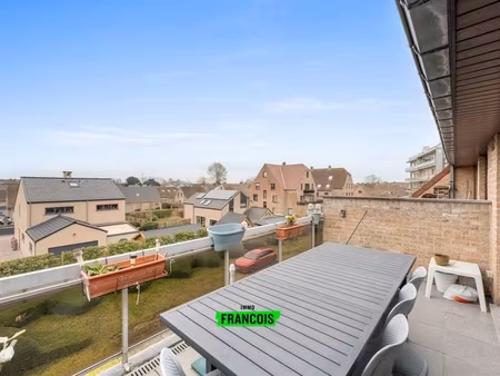 appartement de 3 chambres à vendre à de haan !