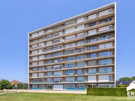 a vendre : appartement spacieux avec 2 chambres à coucher e