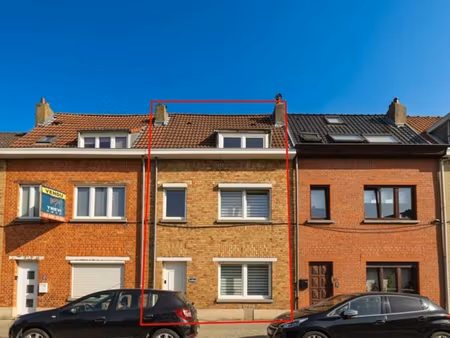 belle maison 3 chambres de ± 145m²