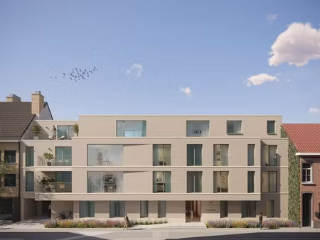 luxueus drieslaapkamerappartement met ruim terras