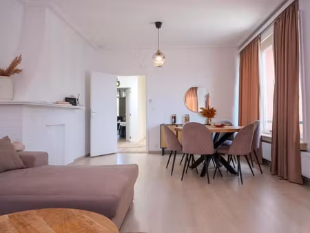 appartement + garage (2 ième étage)