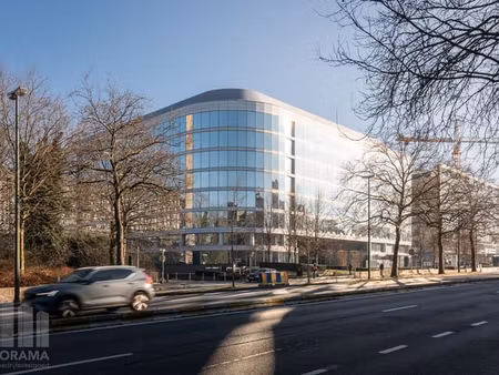 bureaux prêts à l’emploi et de haute qualité de 599 m²