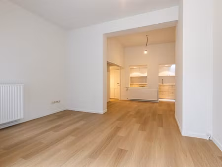 maison entièrement rénovée avec 4 chambres  au centre de ...
