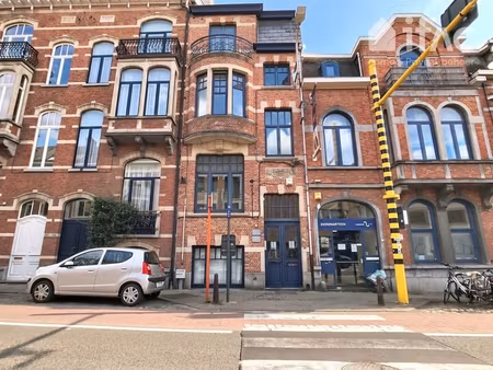 appartement charmant et entièrement rénové
