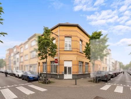grande maison avec 2 unités à anvers