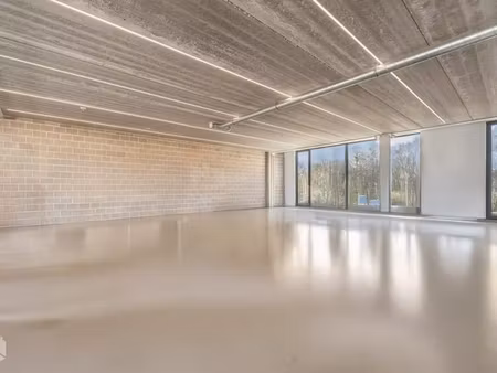 kantoorruimte van 159 m² met ruim terras te putte
