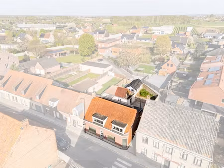 maison semi-ouverte avec garage à markegem