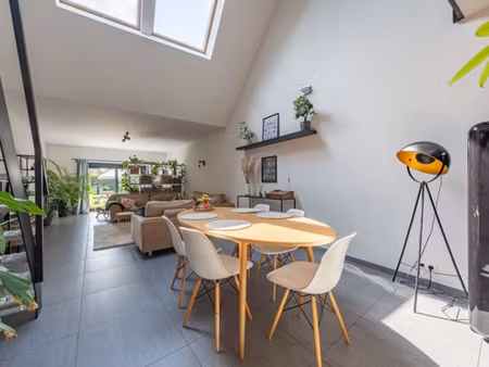 maison économe en énergie  prête à emménager