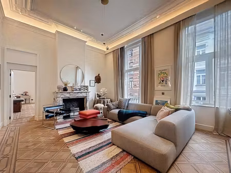 sablon : superbe appartement 2 chambres entièrement neuf