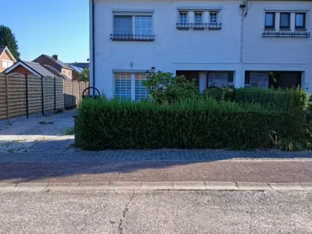 maison 3 façades - quartier résidentiel de seneffe