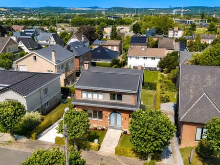 vsé centre - maison rénovée 3 ch. avec garage et jardin