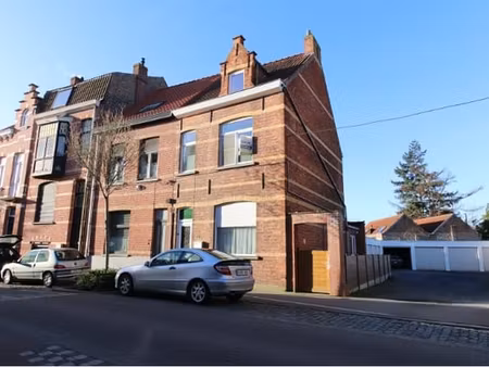 comfortabele 3-slaapkamerwoning met terras te huur in ass...