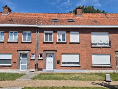 instapklare gezinswoning ideaal gelegen in het centrum me...
