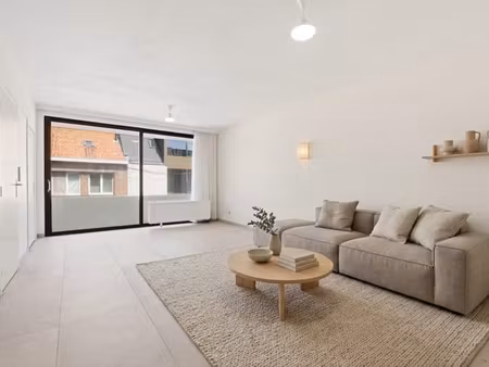 appartement rénové 3 chambres à ostende