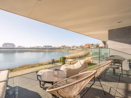 appartement luxueux avec vue magnifique sur le zegemeer d...