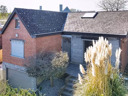 magnifique villa plain pied 3 chambres avec jardin et garage