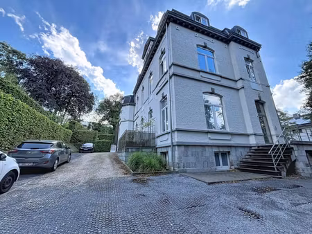 appartement de standing 4 chambres et jardin privatif