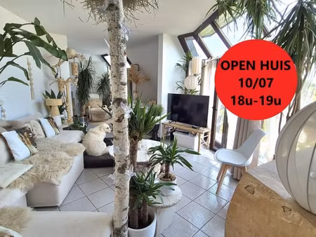 open huis vrijdag 10/07 van 18u tot 19u. centraal gelegen...