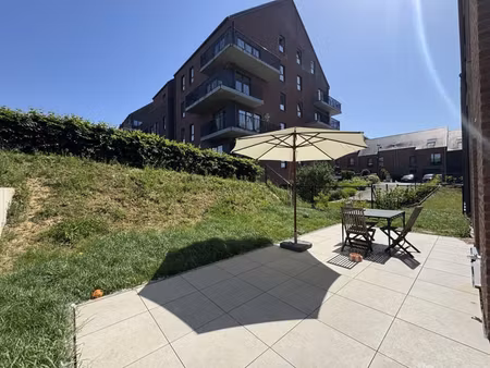 appartement 1 ch au rdc avec terrasse  jardin et parking