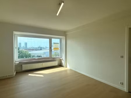 comfortabele 2-slaapkamerduplex met 2 terrassen te huur i...
