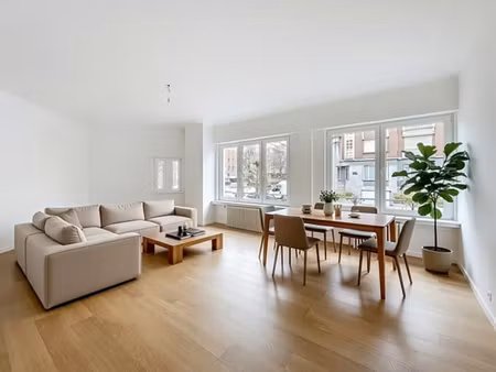 armand huysmans appartement rénové 2 chambres de 114m2