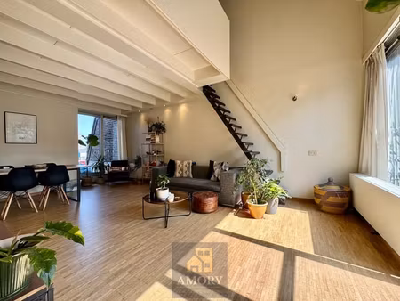 toffe loft met 2 terrassen nabij st. pieters station!