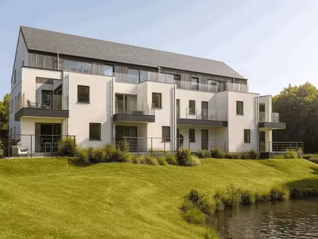 8 appartements de standing dans un parc privé de 60 ares