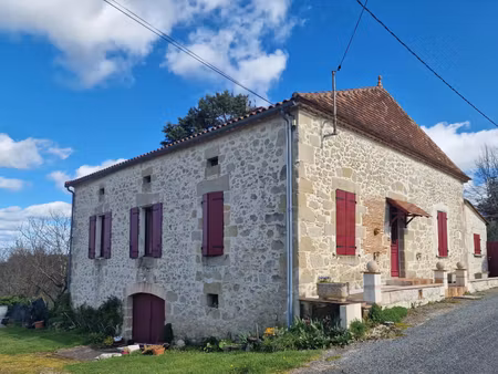 belle propriété en pierre avec vues sur la campagne
