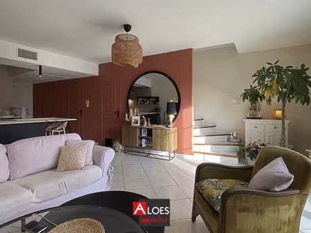 marina aigues-mortes 3 pièces avec poste d'amarrage et garage