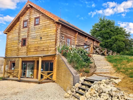 maison en bois de 220 m² avec grand jardin à 11 min de moulins  marigny 03