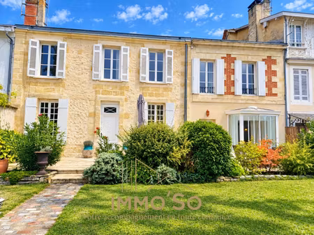 magnifique maison centre ville la brede