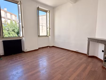 maison de ville / petit immeuble