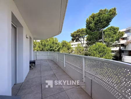 à vendre - appartement t4 avec terrasse - 13009 sormiou