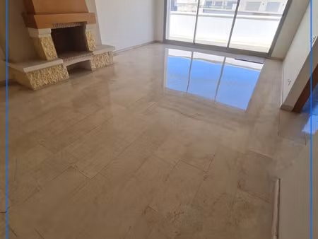 magnifique appartement traversant avec grande terrasse à la ferme bretonne