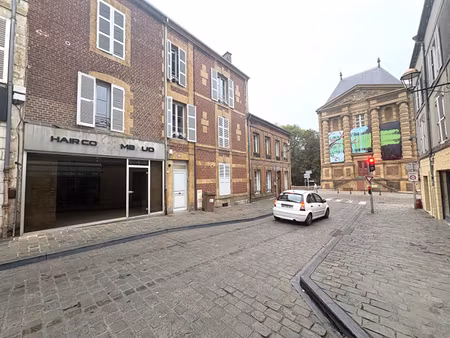 local commercial 33 m² - hyper centre-ville