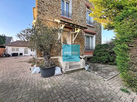 en exclusivité maison meulière de caractère au calme  à deux pas de la gare de franconvill