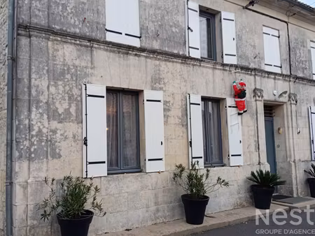 ensemble maison et gite à vendre entre pons et gemozac en charente maritime